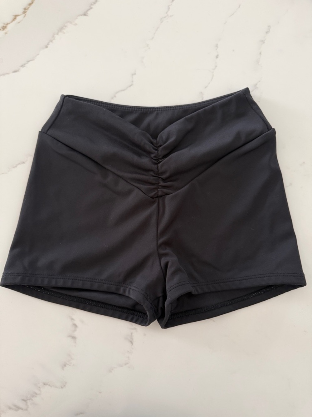 TIGER FRIDAY - Flattery Shorts - child XL